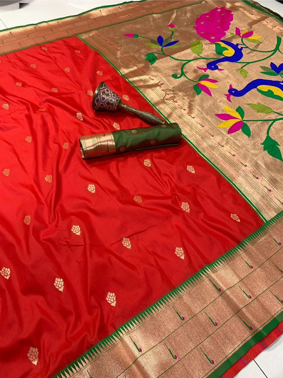 Kanchivaram Paithani with triple Muniya border