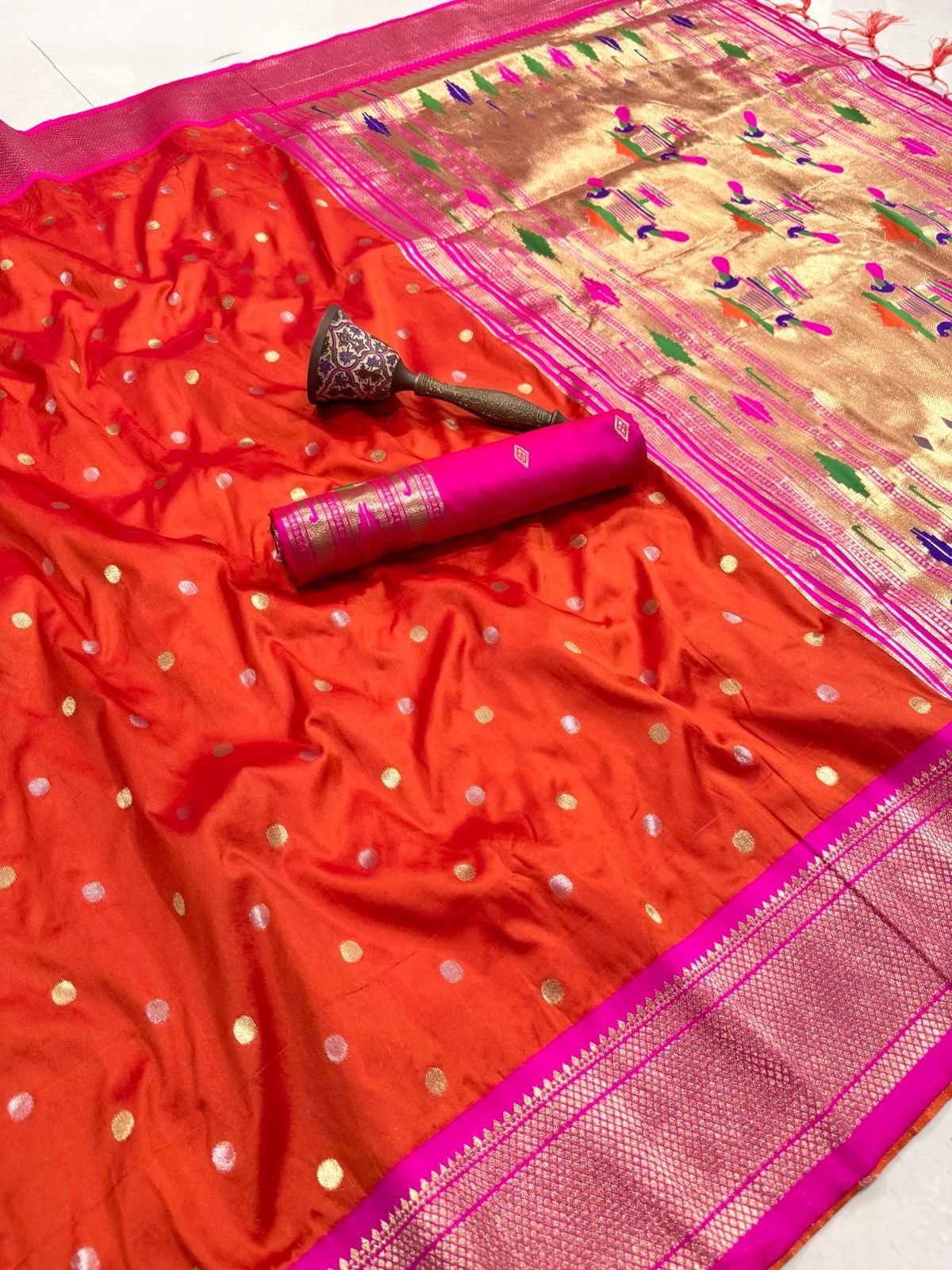 Soft Silk with Narali Border and Sona Chandi Butti
